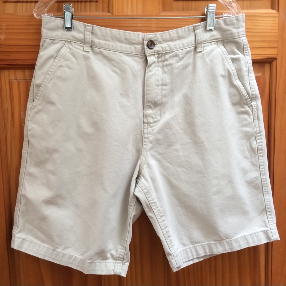 Faded Glory Khaki Shorts 😎